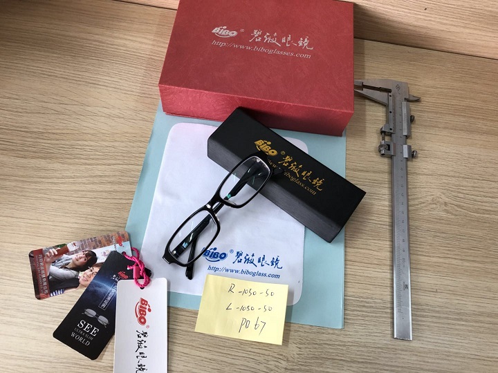 张宏-1050,-50.jpg